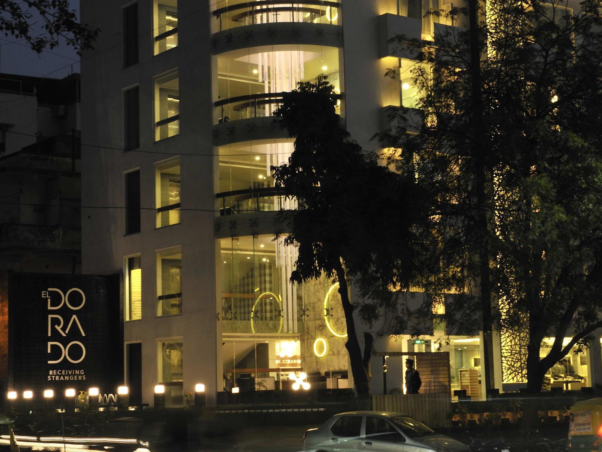 Hotel El Dorado Αχμπανταμπάντ Εξωτερικό φωτογραφία
